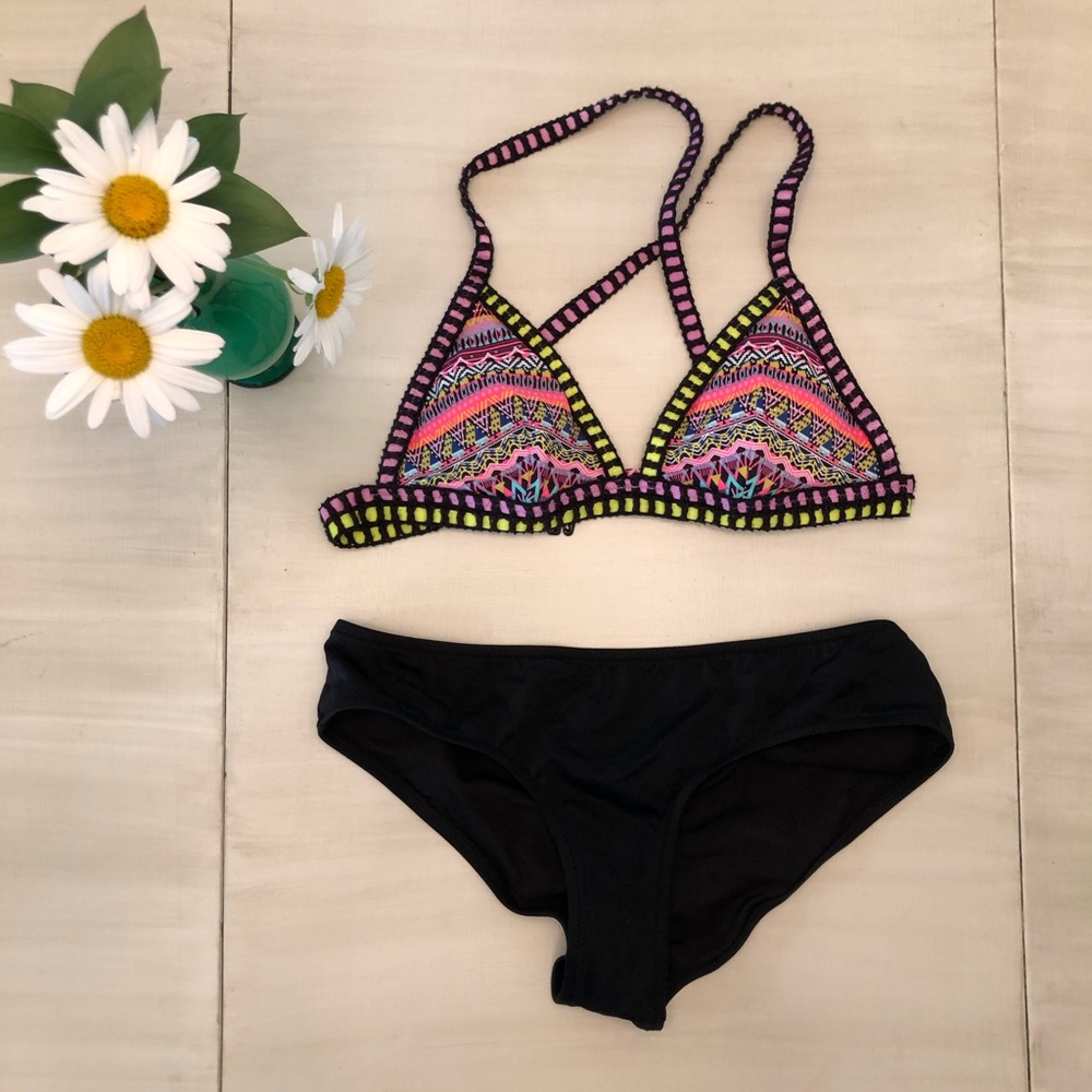 VS Multicolored Triangle Bikini Top
